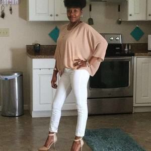 Meet your Posher, Lavonne